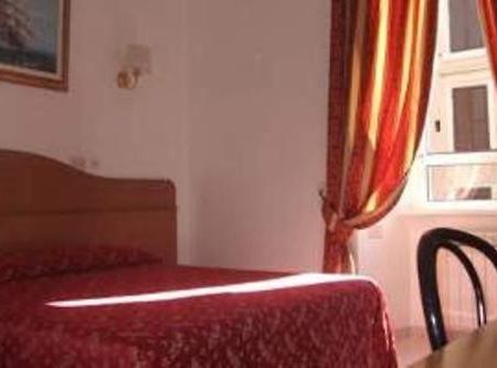 Hotel Euro Quiris Рим Экстерьер фото